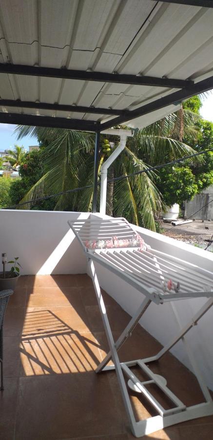 Corinne Villa A 300M From The Beach Grand Bay Εξωτερικό φωτογραφία
